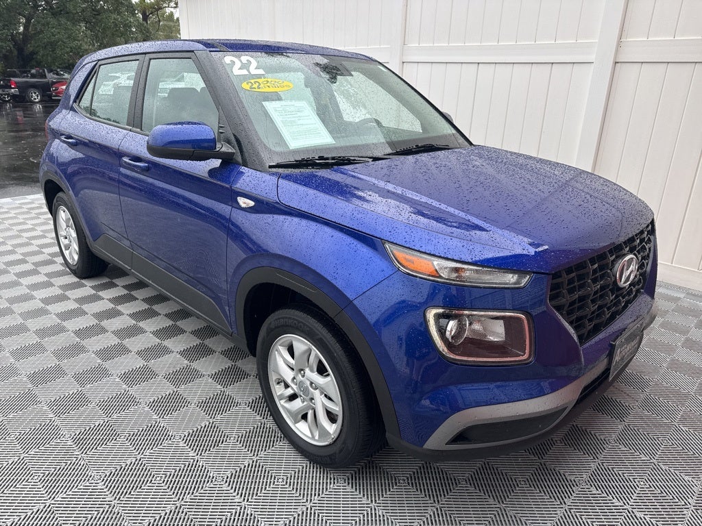 2022 Hyundai Venue SE