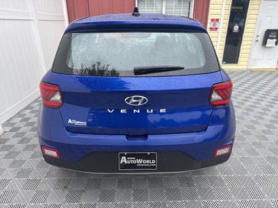 2022 Hyundai Venue SE