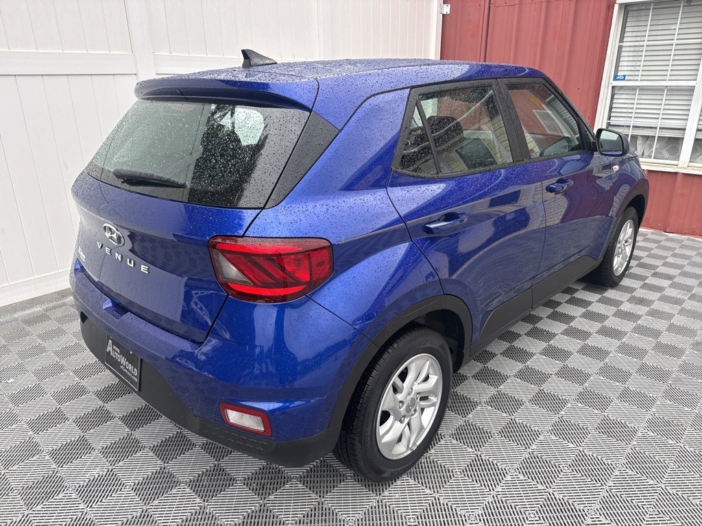2022 Hyundai Venue SE