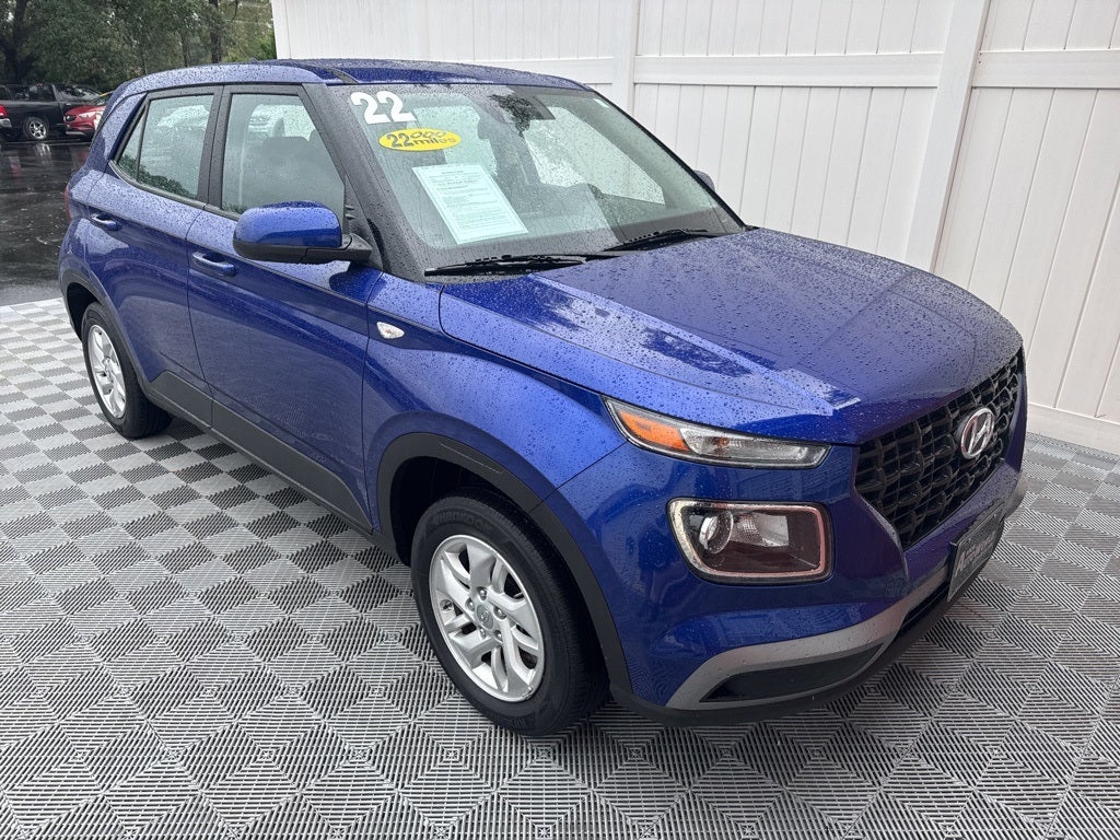2022 Hyundai Venue SE