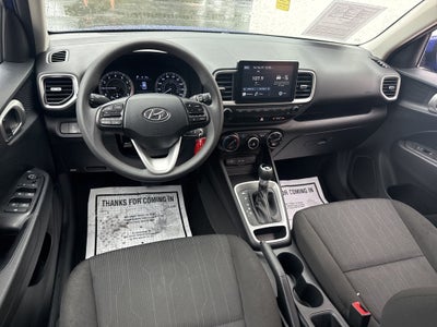 2022 Hyundai Venue SE