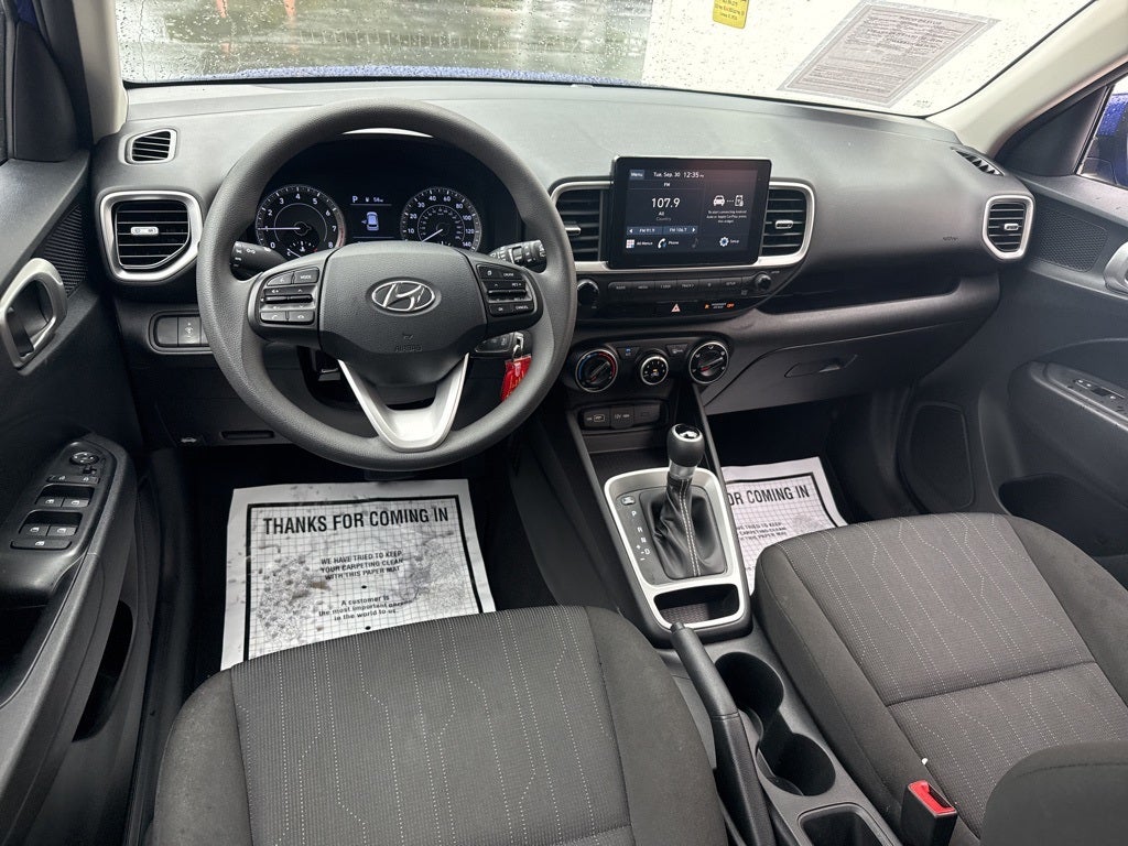 2022 Hyundai Venue SE