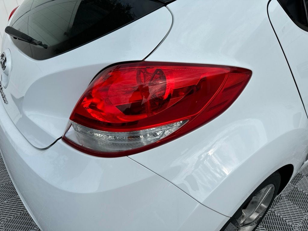 2017 Hyundai Veloster Value Edition