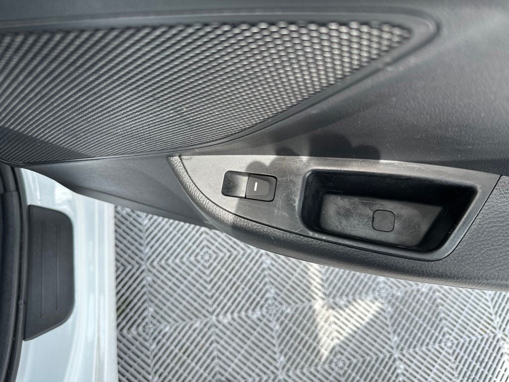 2017 Hyundai Veloster Value Edition