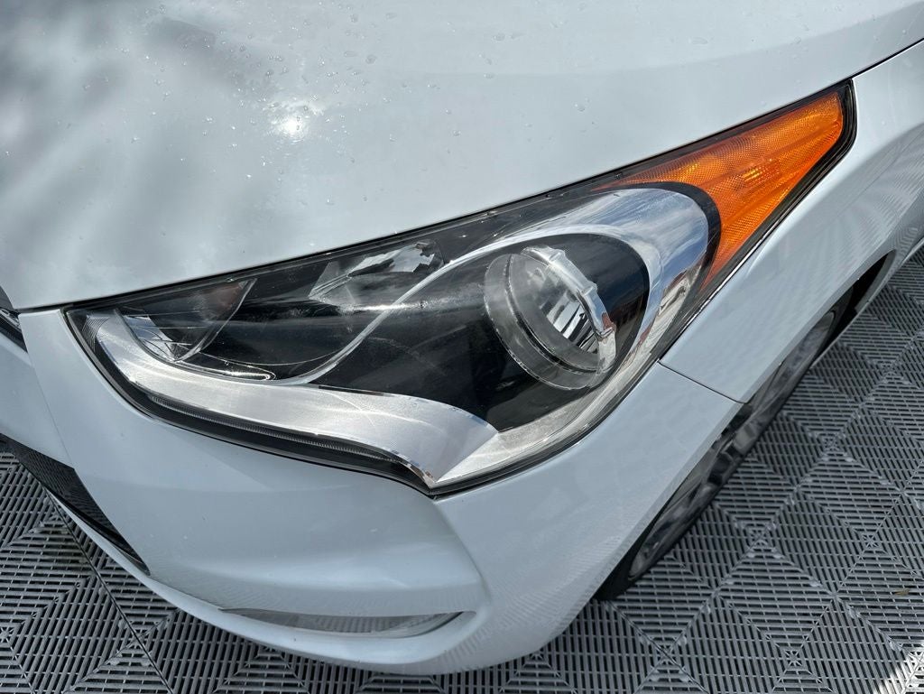 2017 Hyundai Veloster Value Edition