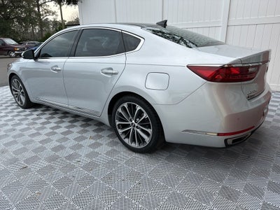 2017 Kia Cadenza Technology