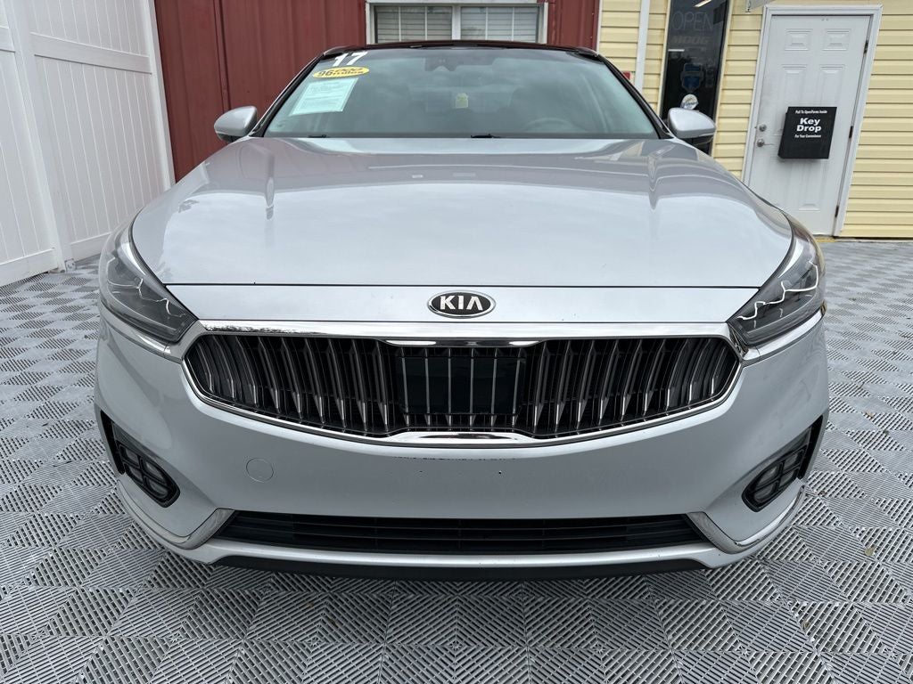 2017 Kia Cadenza Technology
