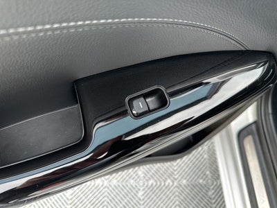 2017 Kia Cadenza Technology