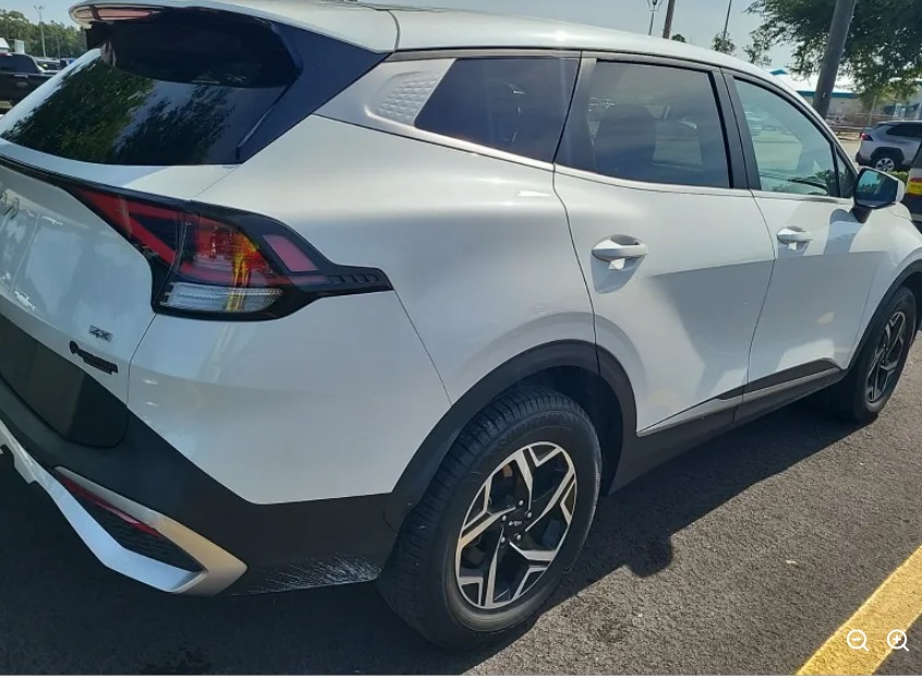 2023 Kia Sportage LX