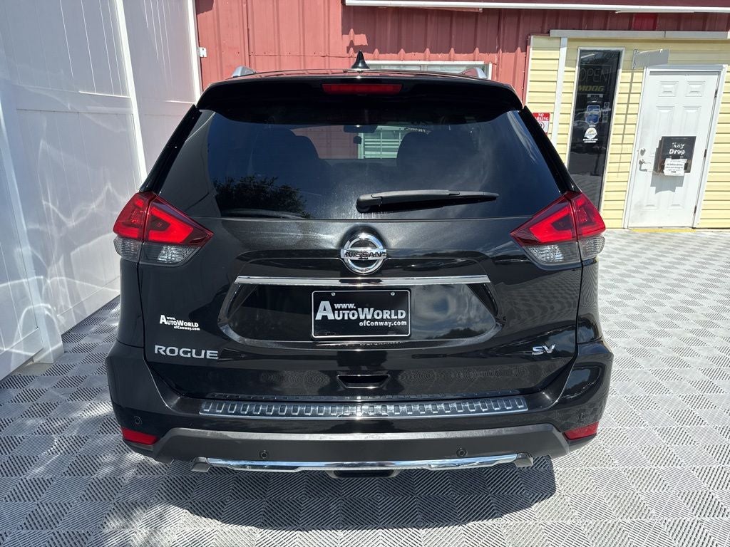 2020 Nissan Rogue SV