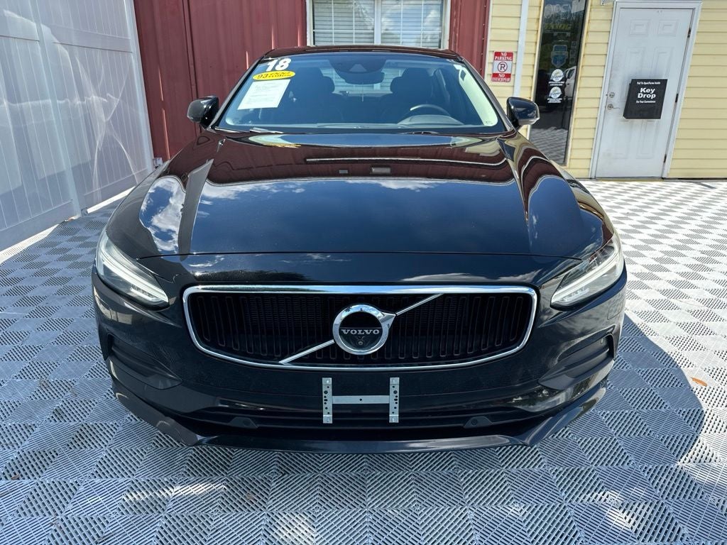 2018 Volvo S90 T5 Momentum