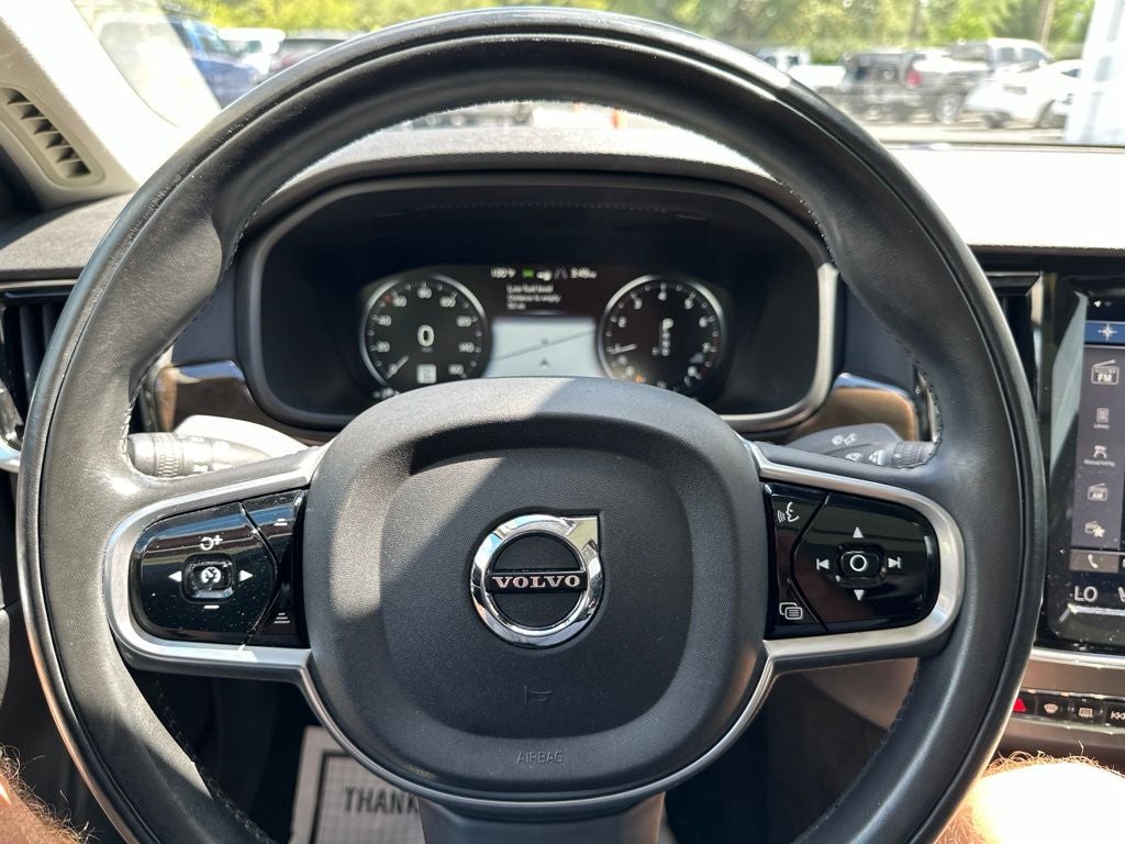 2018 Volvo S90 T5 Momentum