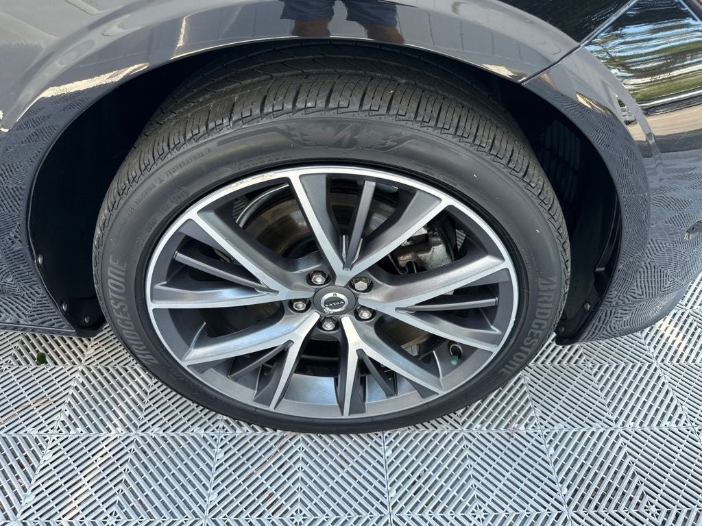 2018 Volvo S90 T5 Momentum