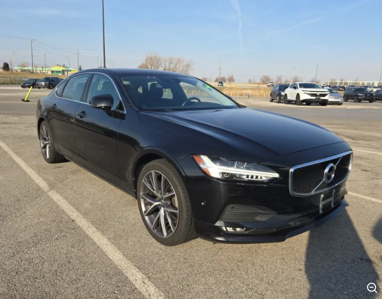 2018 Volvo S90 T5 Momentum