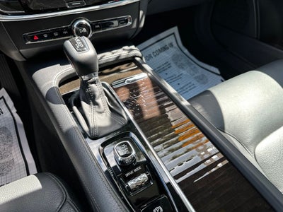 2018 Volvo S90 T5 Momentum