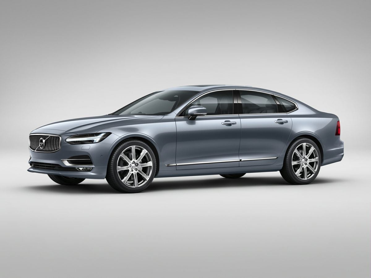 2018 Volvo S90 T6 Momentum