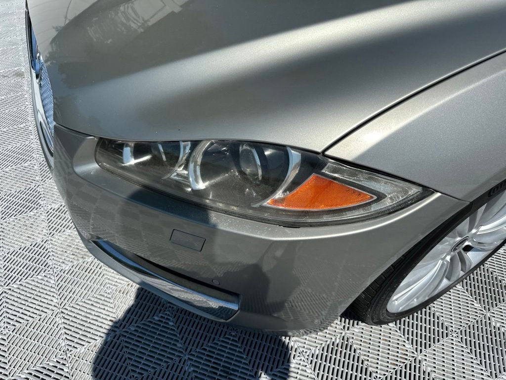 2012 Jaguar XF Portfolio