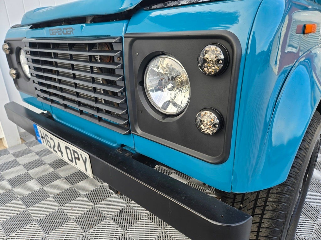 1991 Land Rover Defender 90