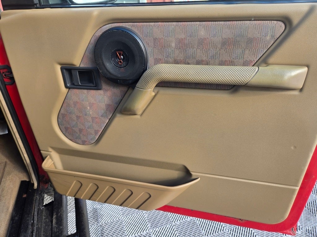 1994 Land Rover Discovery Base