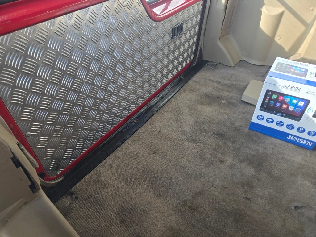 1994 Land Rover Discovery Base