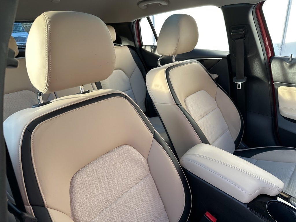 2019 INFINITI QX30 LUXE