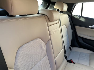 2019 INFINITI QX30 LUXE