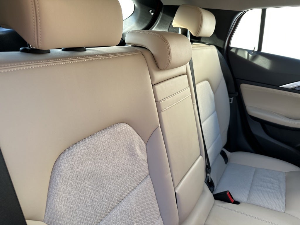 2019 INFINITI QX30 LUXE