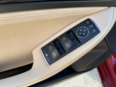 2019 INFINITI QX30 LUXE