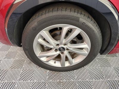 2019 INFINITI QX30 LUXE