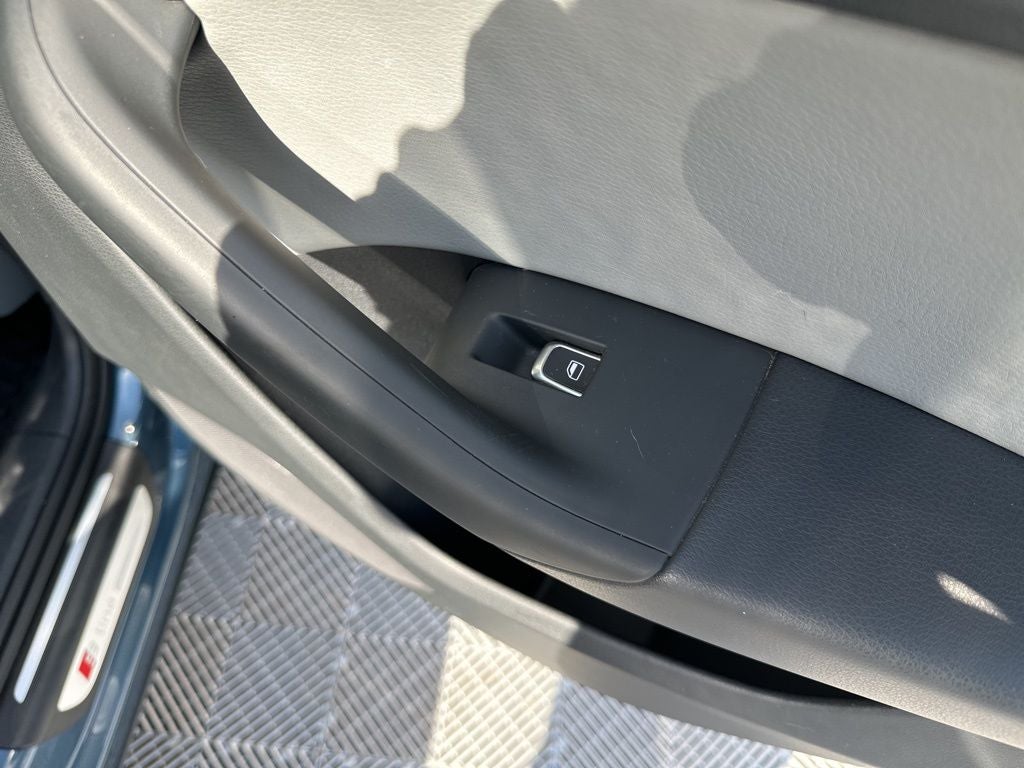 2018 Audi Q3 2.0T Premium