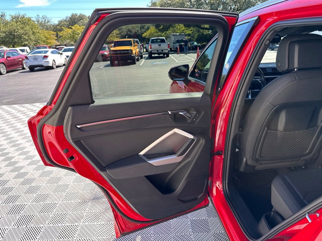 2020 Audi Q3 Premium Plus quattro