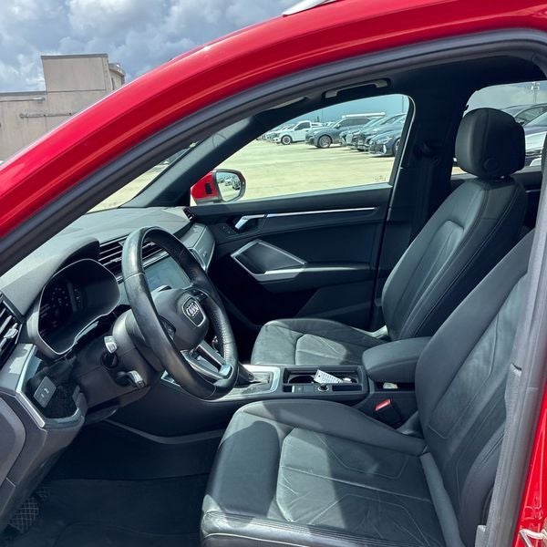 2020 Audi Q3 Premium Plus quattro