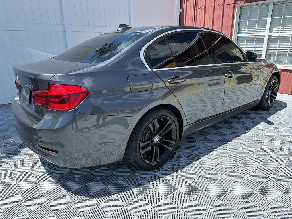 2017 BMW 3 Series 330i xDrive