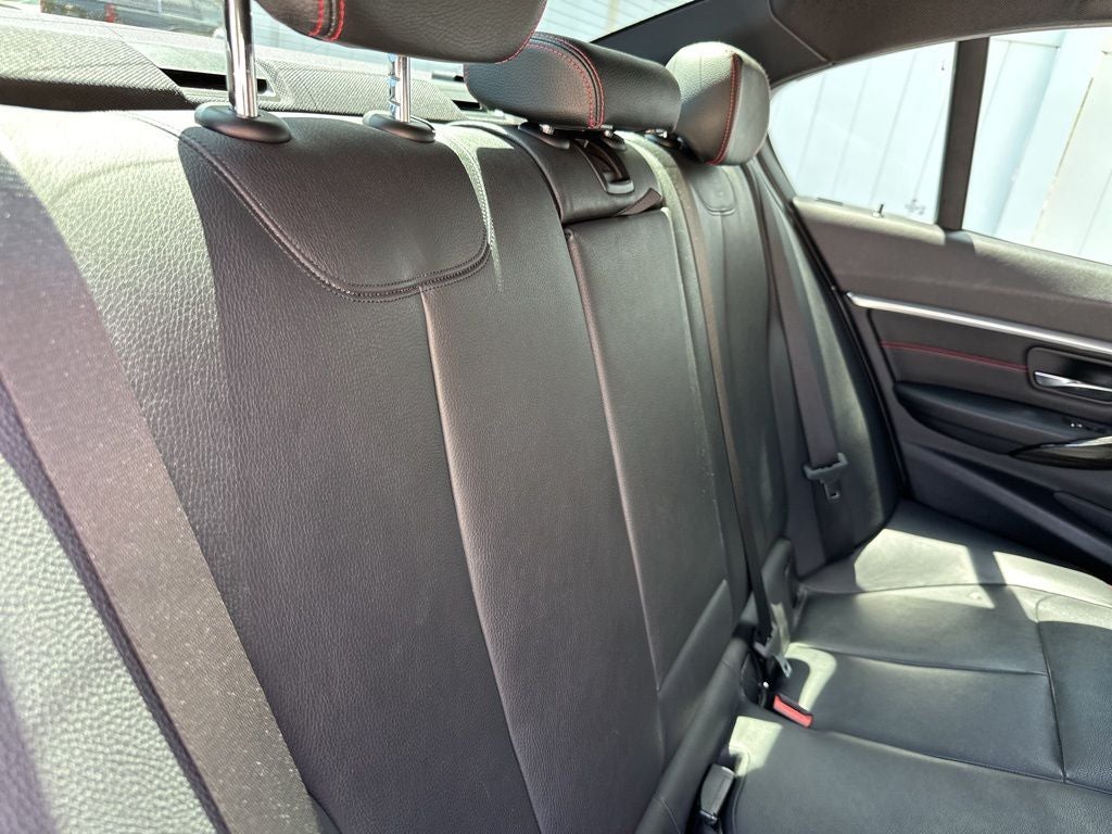2017 BMW 3 Series 330i xDrive