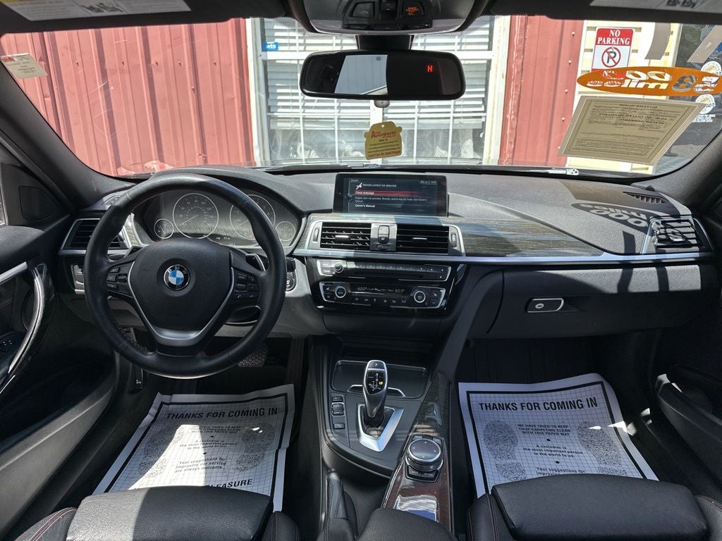2017 BMW 3 Series 330i xDrive