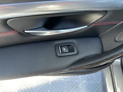 2017 BMW 3 Series 330i xDrive