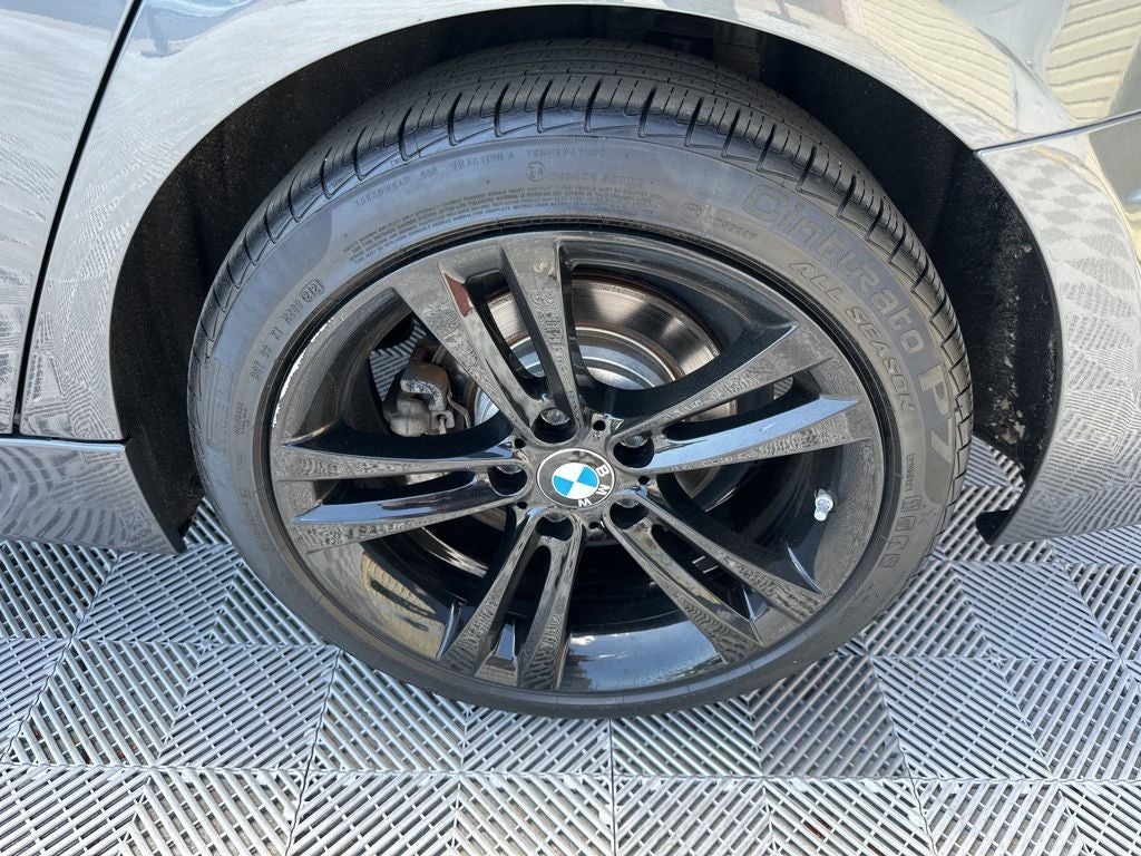 2017 BMW 3 Series 330i xDrive