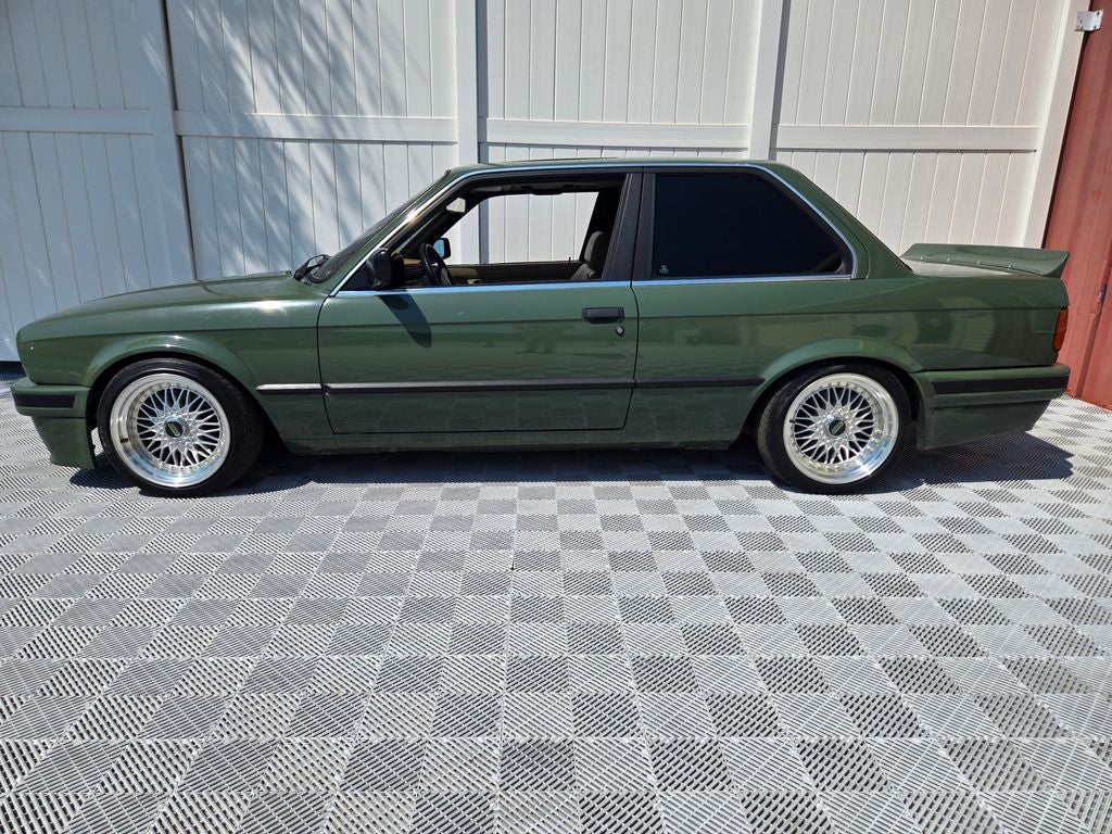 1991 BMW 3 Series 325i
