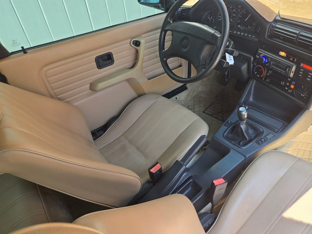 1991 BMW 3 Series 325i