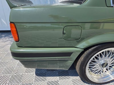 1991 BMW 3 Series 325i