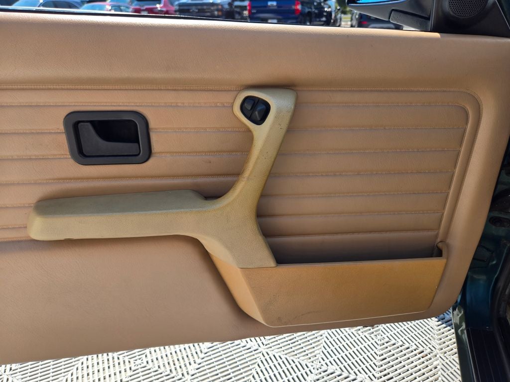 1991 BMW 3 Series 325i