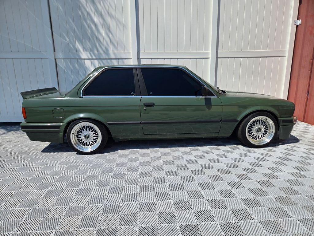 1991 BMW 3 Series 325i