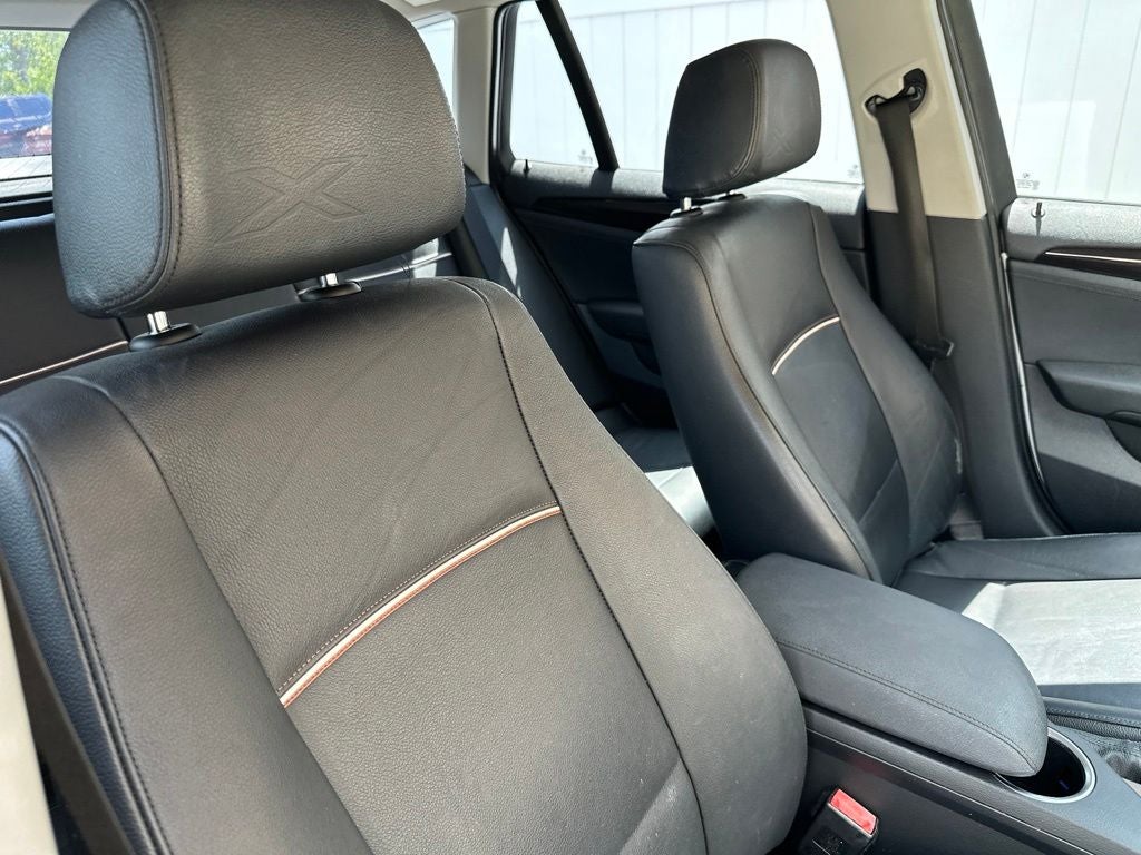2013 BMW X1 xDrive28i