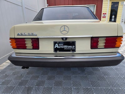 1986 Mercedes-Benz 400-Class 420