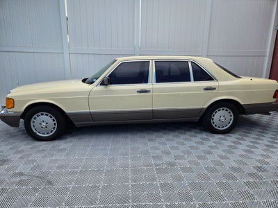 1986 Mercedes-Benz 400-Class 420