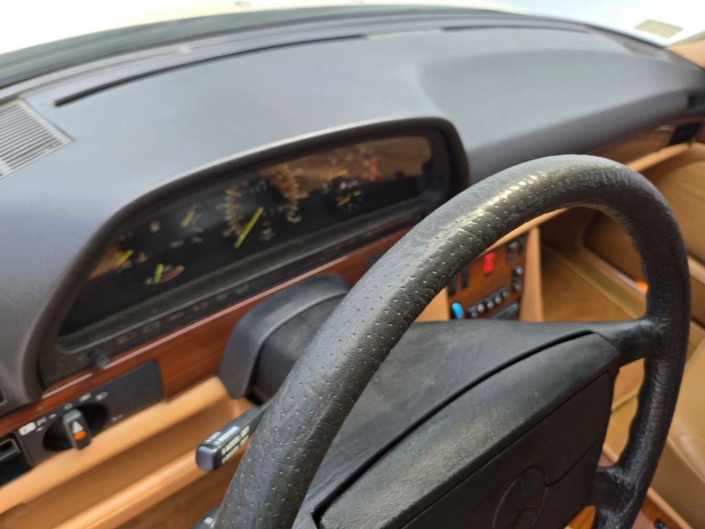 1986 Mercedes-Benz 400-Class 420