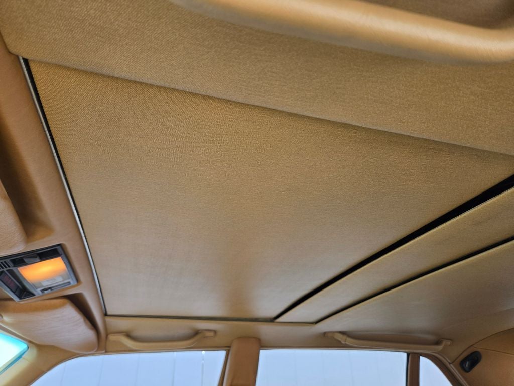 1986 Mercedes-Benz 400-Class 420