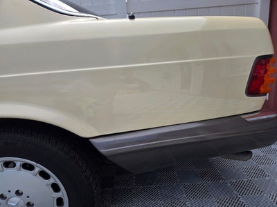 1986 Mercedes-Benz 400-Class 420