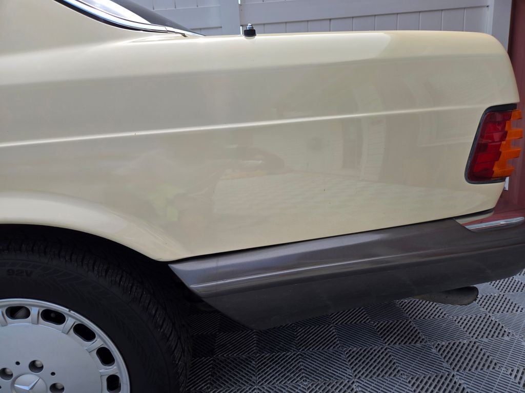 1986 Mercedes-Benz 400-Class 420
