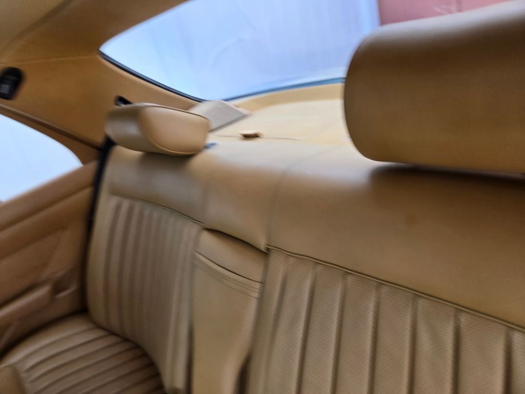 1986 Mercedes-Benz 400-Class 420